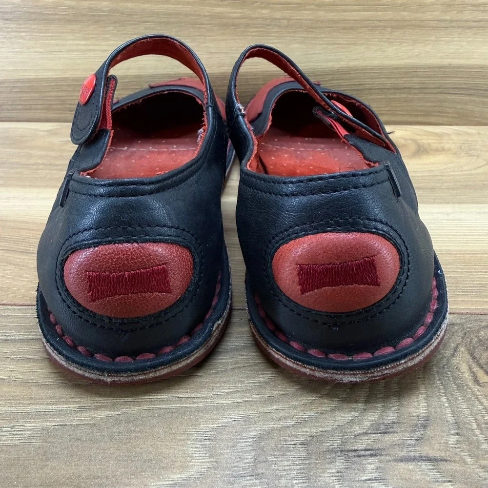 CAMPER Big Girls 3.5 EU 35 Mary Janes Star Black Leather Red Snap Button School
